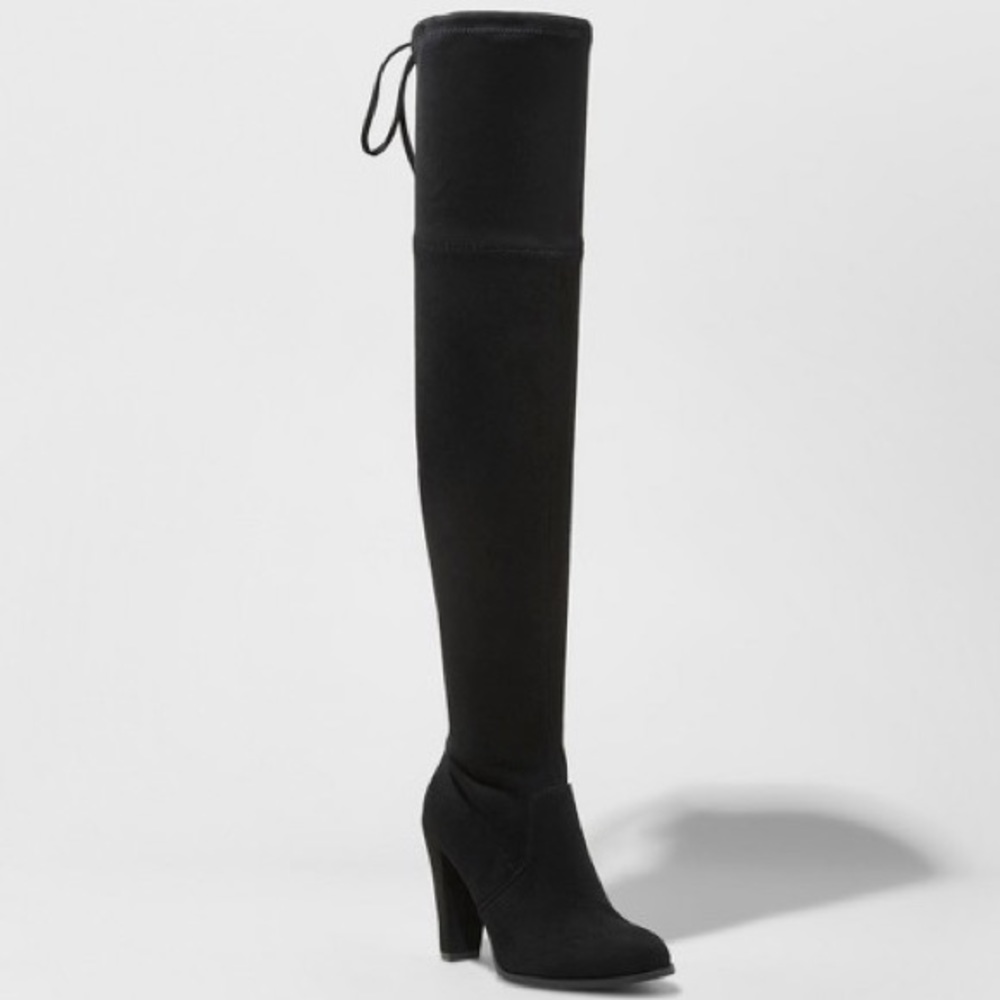 Heeled over the knee boot 💃🏻